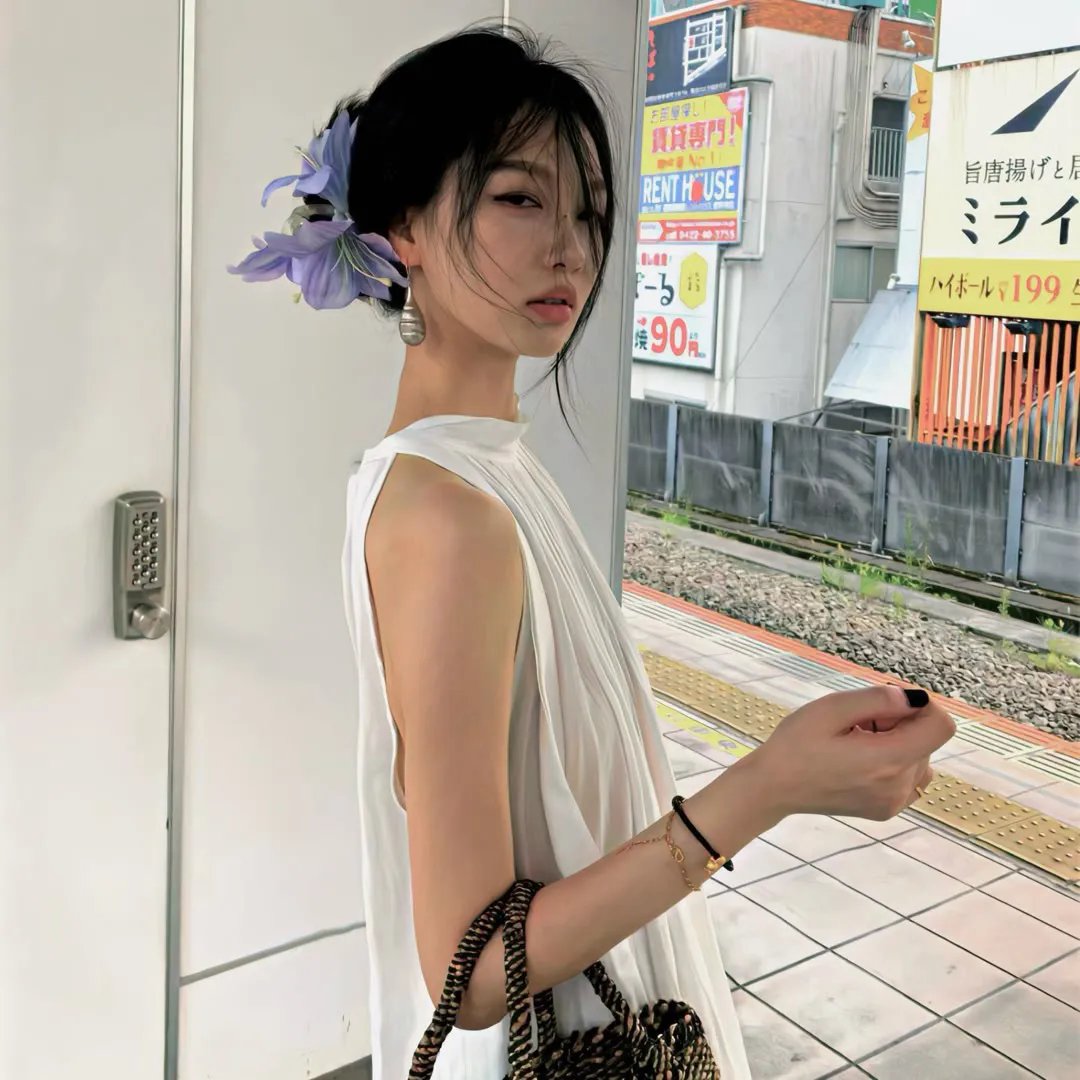 赤脚的基奉儿